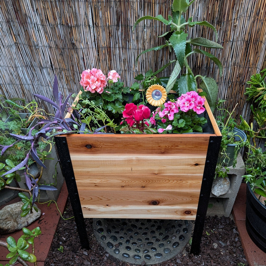 Smalle moestuinbak op poten - 29 x 61 x 76 cm